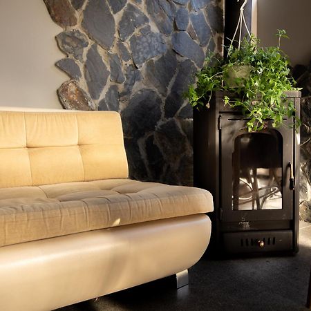 Guest House Nikala Mestia Luaran gambar